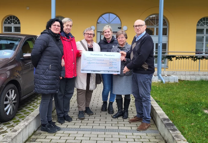 VorschauBild - Ökumenekreis spendet an das St. Elisabeth Hospiz Altenburg