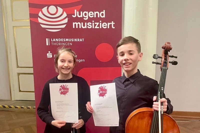 Erfolgreiche Teilnahme der Musikschule Altenburger Land bei „Jugend musiziert“ | Alexandra Mellinghoff & Anton Dietze (Foto: Fam. Dietze)