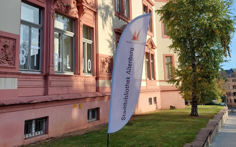 Schüler lesen für Kinder in der Stadtbibliothek Altenburg | Bibliothek der Stadt Altenburg