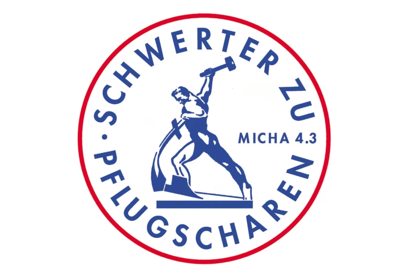 Love & Peace in Nöbdenitz | Schwerter zu Pflugscharen