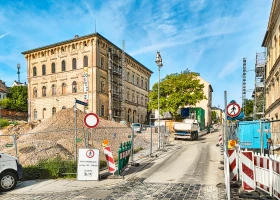 Langer Arbeitstag auf der Baustelle Yosephinum