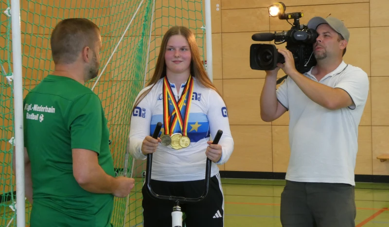 TV-Team des MDR zu Gast beim SV 1949 Langenleuba-Niederhain | 