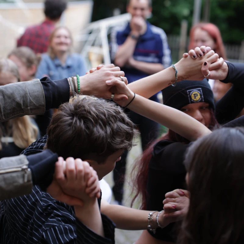 Theaterkurs „Die Teenies“ sucht neue Mitglieder | Theaterkurs „DIE TEENIES“