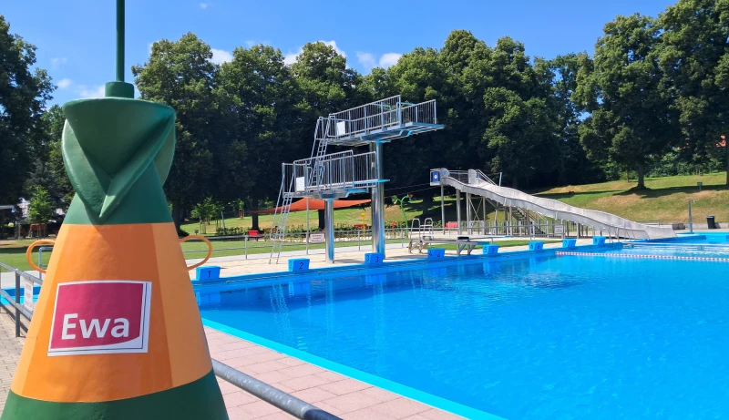 Altenburger Freibad Süd schließt am Freitag früher | Freibad Altenburg