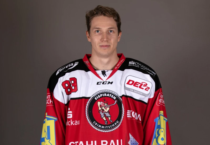 Eispiraten starten in zweite Saisonhälfte | Henri Kanninen vor dem Comeback
