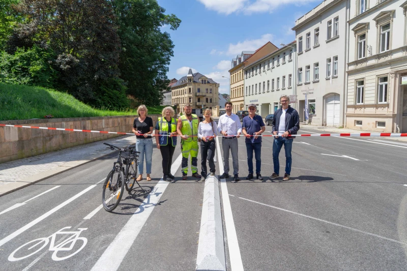 Altenburger Gabelentzstraße freigegeben: 300 Meter saniert und umgestaltet | Verkehrsfreigabe der Gabelentzstraße