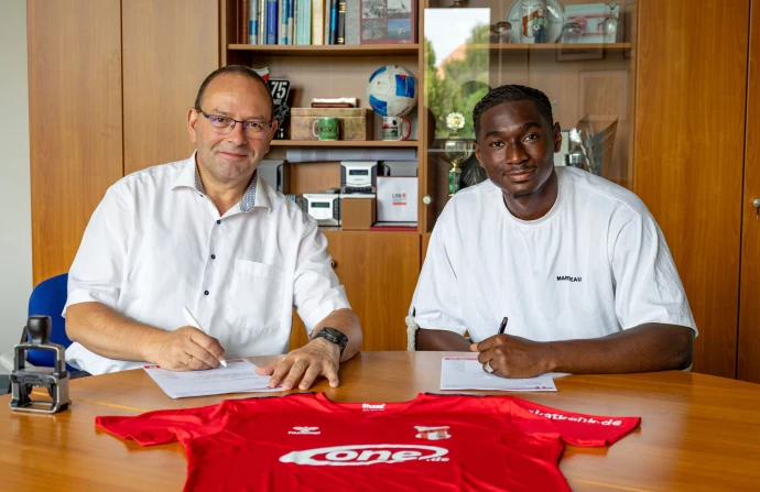 VorschauBild - Defensivspieler Latif Kone verstärkt den ZFC Meuselwitz