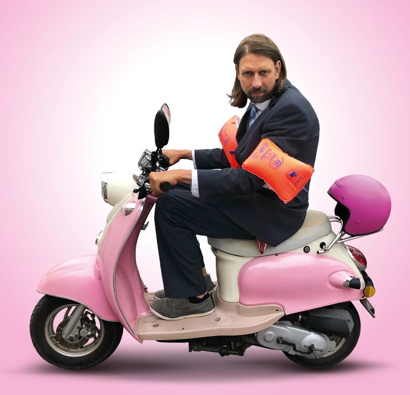 Kabarett Nörgelsäcke: „Fast furios“ mit Maxim Hofmann | Maxim Hofmann "Fast furios"