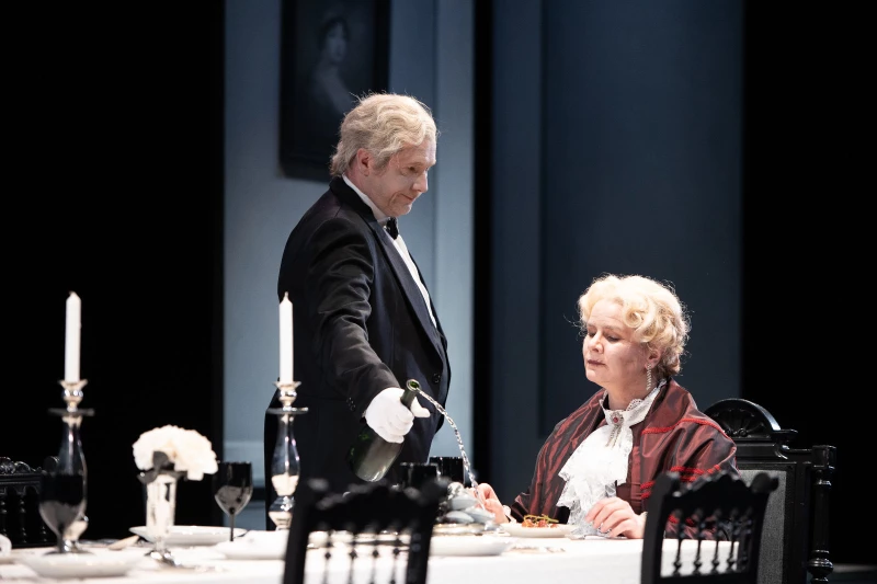 Theatertipps vom 6. bis 8. Januar 2023 in Altenburg und Gera | Dinner for One – Wie alles begann