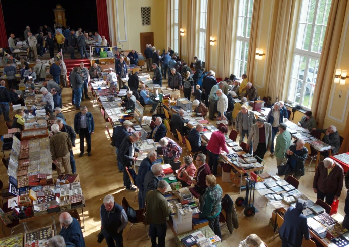 VorschauBild - Das Rositzer Kulturhaus wird am 1. Mai zum Paradies für Sammler