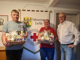 125. und 150. Blutspende: Rotkreuzgemeinschaft Lucka ehrt langjährige Helfer