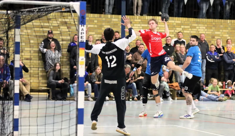 Keine Punkte für Aufbau-Oberligahandballer im Ronneburger Hexenkessel | Aufbau-Spieler Lucas Walzel mit Torerfolg