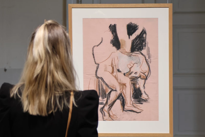 Veranstaltungen des Lindenau-Museums Altenburg im Juli 2024 | FEUER UND FARBE_Ausstellungsansicht_(im Hintergrund_Walter Jacob, Kuhhirte, 1950 © VG Bild-Kunst, Bonn 2024