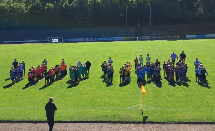 VorschauBild - Grundschulen kämpfen fair um Finalplatz: ENERGIE‑CUP 2026 in der Altenburger Skatbankarena