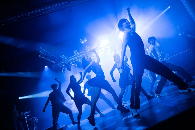 Zwei Zusatzvorstellungen von „Rhythm is a Dancer“ im Theaterzelt Altenburg | "Rhythm is a Dancer“