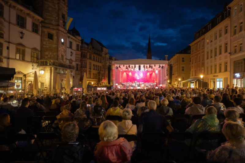 10. Classic-Open-Air: Altenburg grüßt Bella Italia! | „Memories - Die größten Musical-Hits” auf dem Marktplatz Altenburg