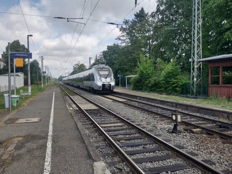 Bürgersprechstunden zur Baumaßnahme „Erneuerung der Bahnsteig- und Gleisanlagen in Regis-Breitingen und Treben-Lehma“ | Bahnhof Regis-Breitingen