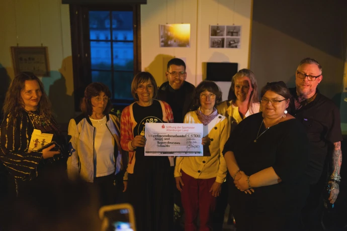 VorschauBild - Sparkassenstiftung Altenburger Land unterstützt Knopf- und Regionalmuseum Schmölln mit 1.900 Euro