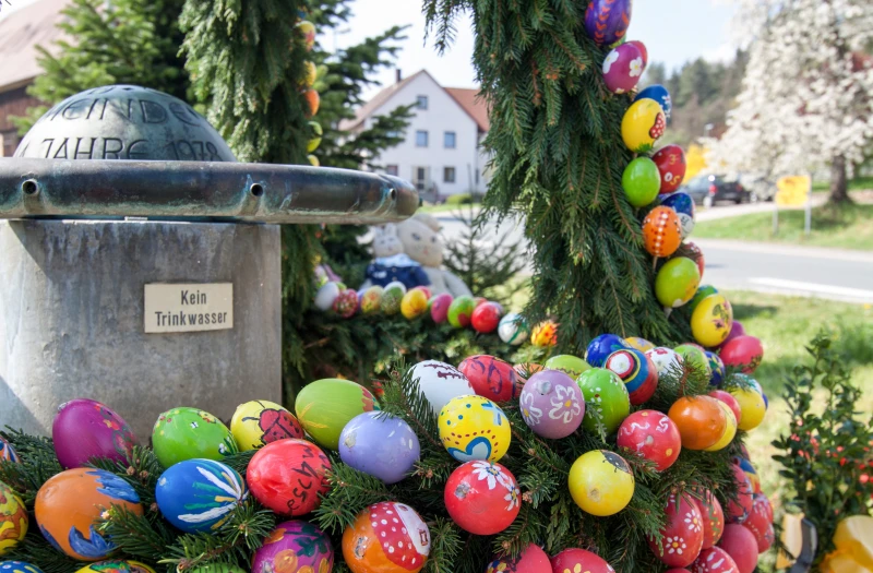 „museum unterwegs“ in Zschernitzsch — Offene Werkstatt zum Osterbrunnenfest | 