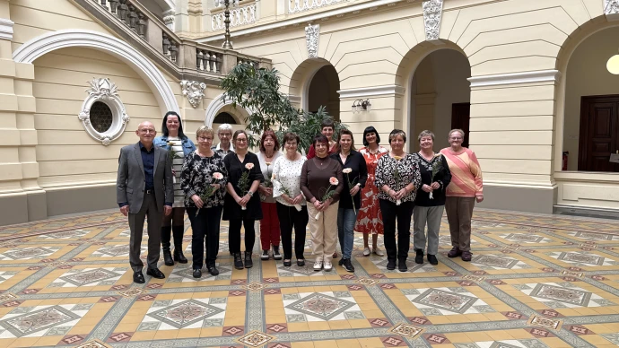 VorschauBild - Landrat ehrt anlässlich des Frauentages verdienstvolle Bürgerinnen