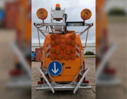 „STIER“ unterwegs: Landkreis digitalisiert Kreisstraßen