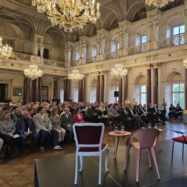 Neujahrsmatinee: Blick zurück nach vorn