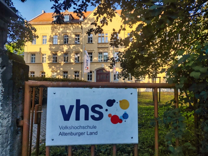 VorschauBild - VHS-Vortrag: „Internationale Umbruchzeiten – Zeiten der Gewalt“
