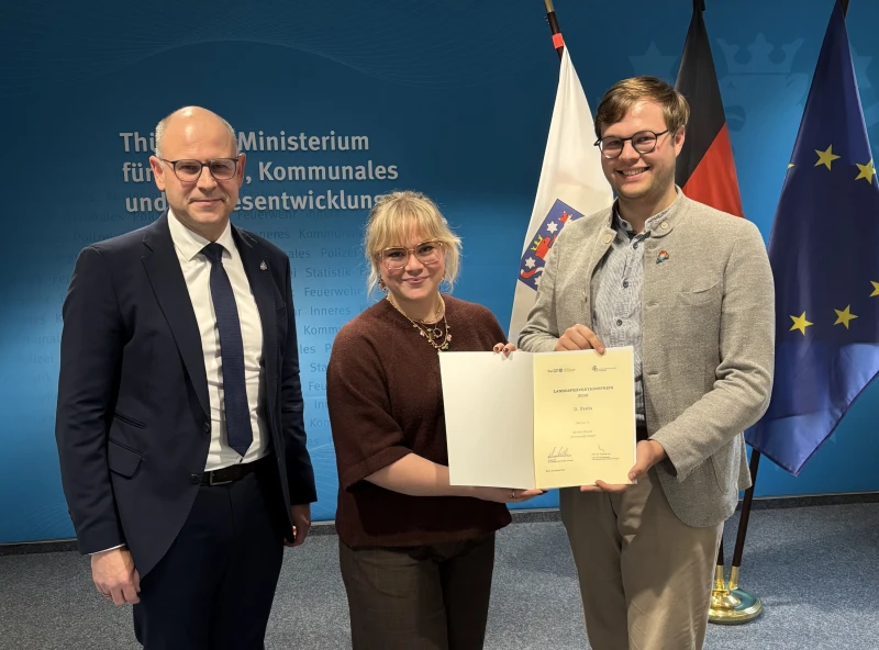 FACK erhält Thüringer Landespräventionspreis für Jugendprojekt | Übergabe des Thüringer Landespräventionspreises an Jugendorganisation FACK