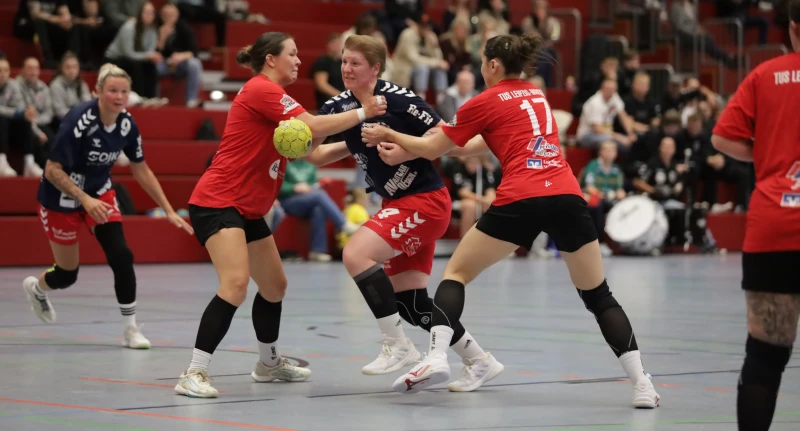 Altenburger Handballerinnen finden gegen Mockau kein Mittel | Aufbau-Spielerin Vivien Klöppel erzielt gegen den TuS Leipzig-Mockau sechs Tore