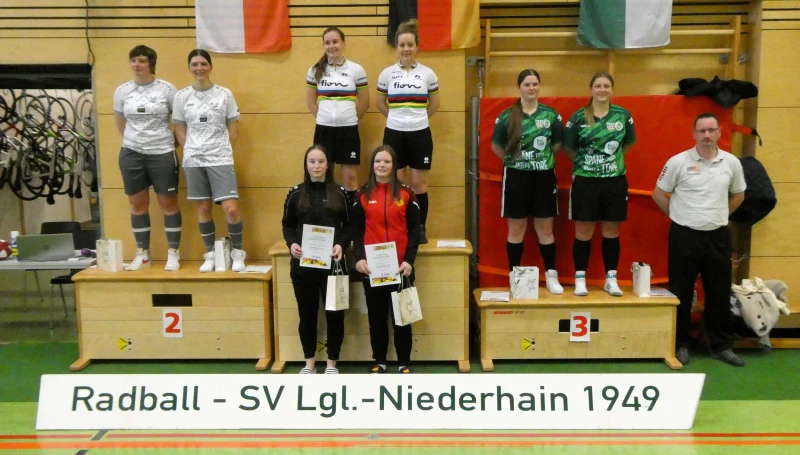 Weltmeisterliches im Altenburger Land | Ehrung nach dem 2. Spieltag um den Bundespokal Radball Frauen 2026 in Langenleuba-Niederhain