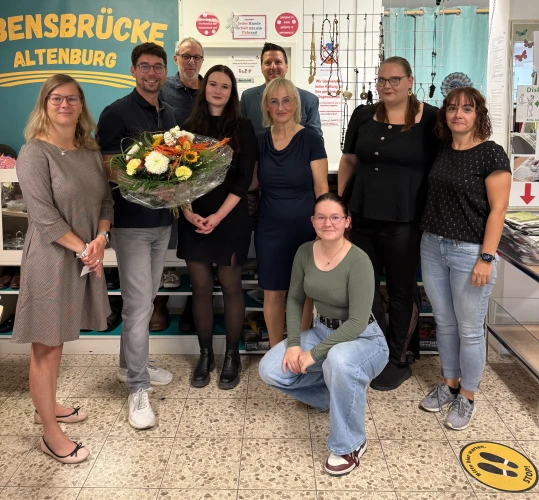 VorschauBild - Oberbürgermeister besucht Sozialmarkt „Lebensbrücke“ in Altenburg