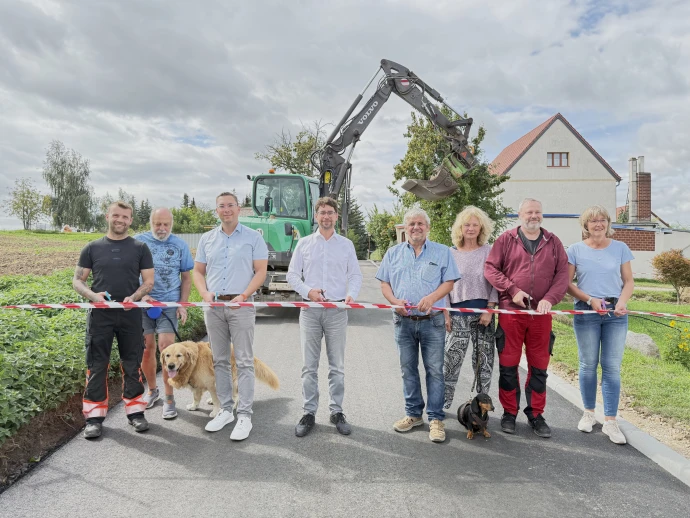 VorschauBild - Fahrbahn „Zur Fasanerie“ in Ehrenberg erneuert