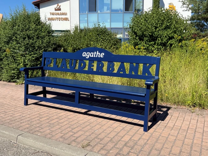 VorschauBild - AGATHE-Plauderbank zu Besuch in Ponitz: Gesprächszeit am 24. August