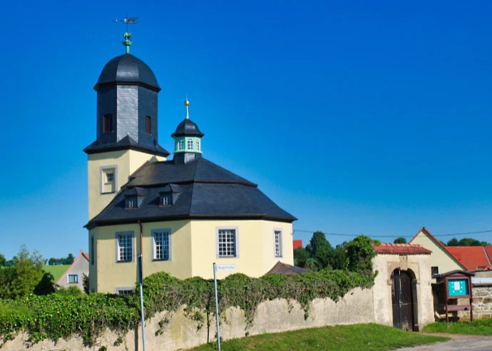 VorschauBild - Sommerliches Chorkonzert in der Kirche St. Matthäus Romschütz