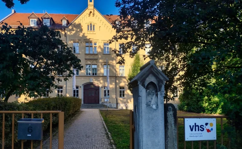 Grundkurs Kommunalpolitik an der Volkshochschule Altenburg | Altenburg, Volkshochschule