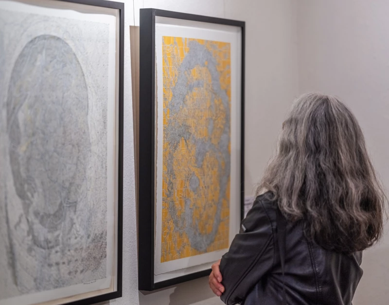 Die Geschichte des Altenburger Prinzenraubes & Rundgang durch die Ausstellung „Dieter Appelt“  | Ausstellungsansicht „Dieter Appelt – Gerhard-Altenbourg-Preis 2025“ (mit „Partituren“), Lindenau-Museum Altenburg, 2025